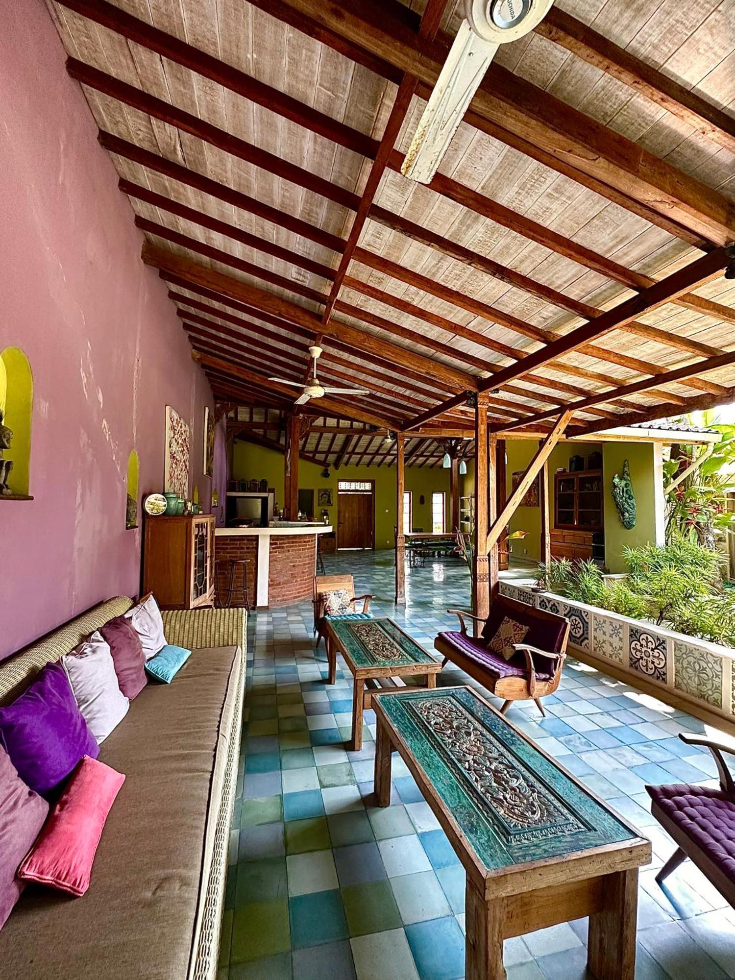 Guesthouse Mooz Canggu Zewnętrze zdjęcie