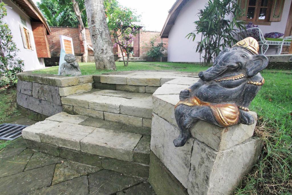 Guesthouse Mooz Canggu Pokój zdjęcie