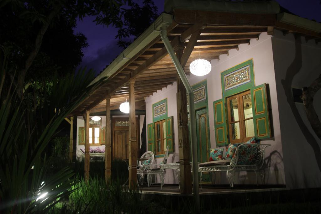 Guesthouse Mooz Canggu Pokój zdjęcie