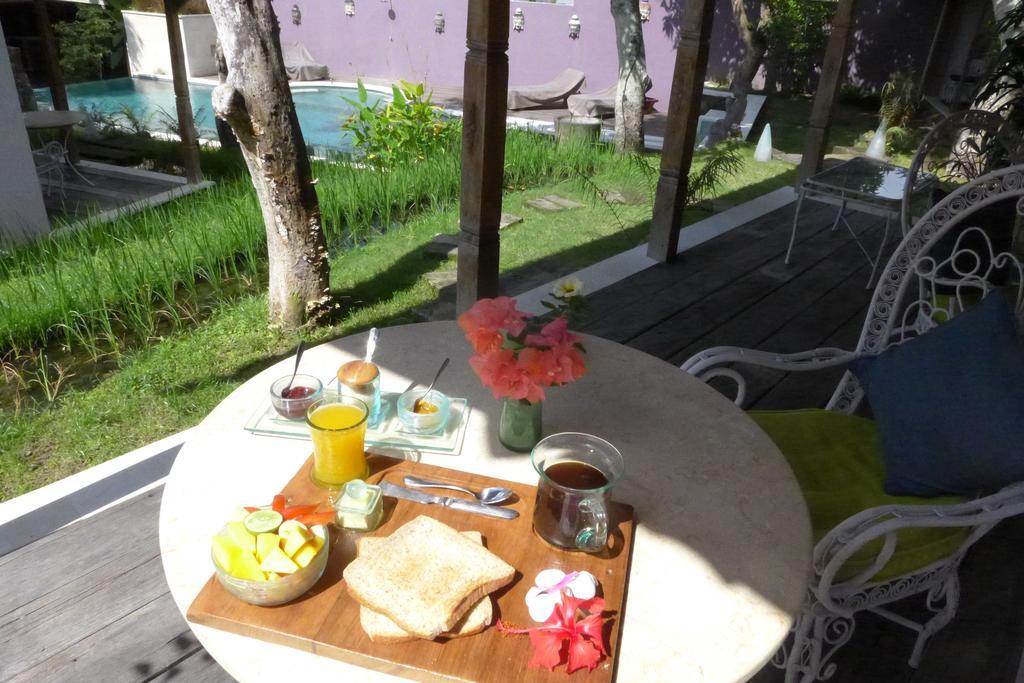Guesthouse Mooz Canggu Zewnętrze zdjęcie